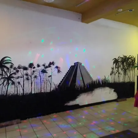 hostal hotel ado